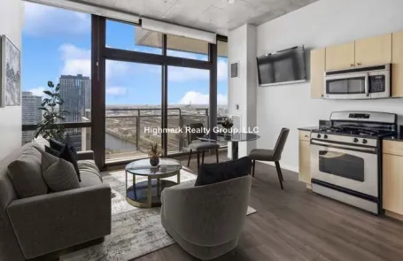 1 Bedroom Chicago Loop Apartment