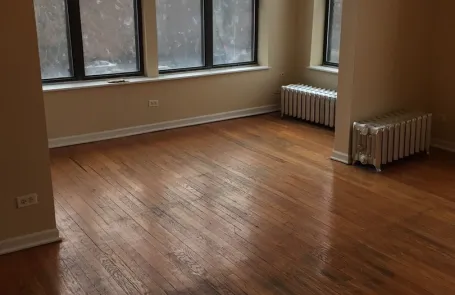 Studio Rogers Park Apartment