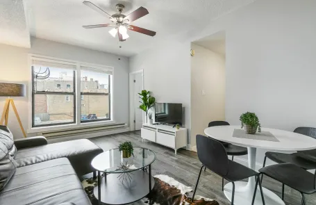 1 Bedroom Uptown Apartment