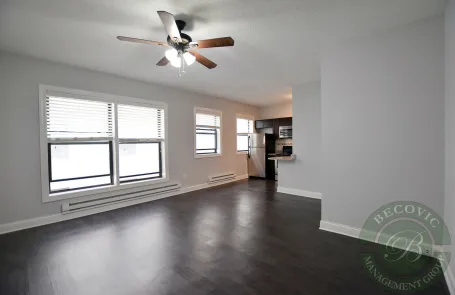 2 Bedroom Uptown Apartment
