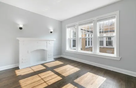 2 Bedroom Edgewater Apartment