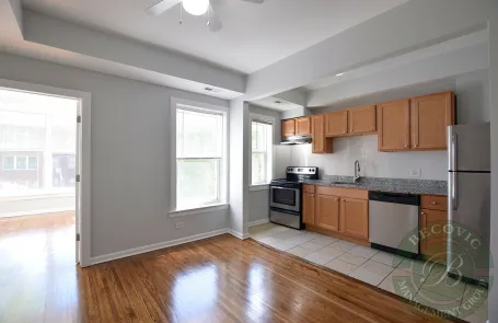 3 Bedroom Rogers Park Apartment