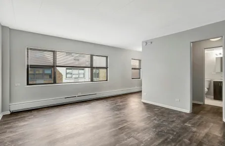 Studio Edgewater Apartment