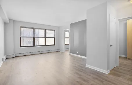 Studio Edgewater Apartment