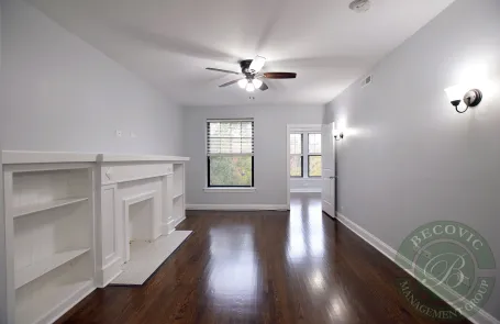 4 Bedroom Rogers Park Apartment