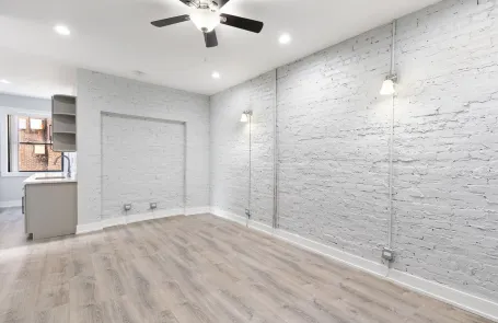 2 Bedroom Rogers Park Apartment