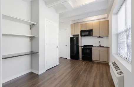 Studio Edgewater Apartment