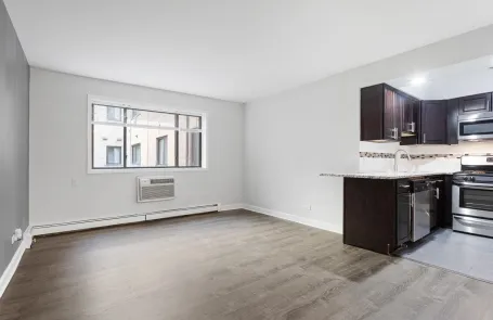 Studio Edgewater Apartment