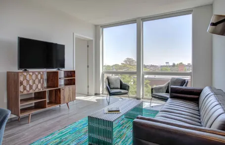 1 Bedroom Logan Square Apartment
