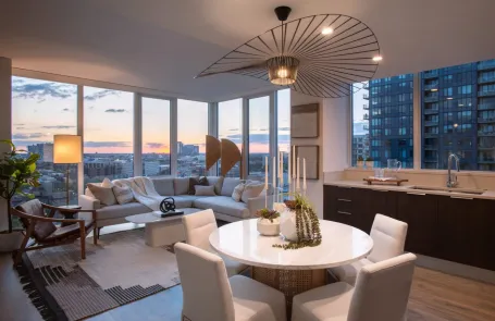 3 Bedroom Old Town Apartment