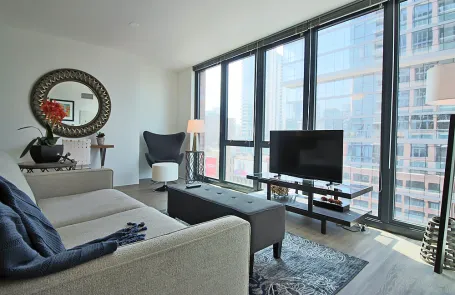 1 Bedroom River North Apartment