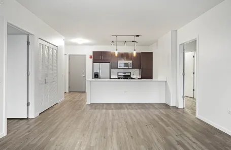 2 Bedroom Lakeview Apartment