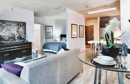 1 Bedroom Wrigleyville Apartment