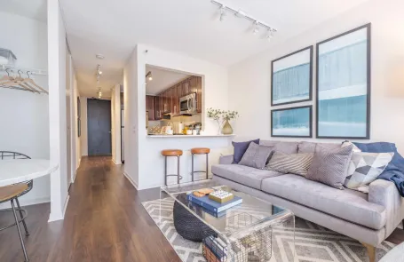 Studio Lakeshore East Apartment