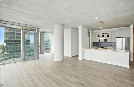 3 Bedroom Fulton Market Apartment