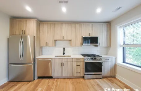 Studio DePaul Apartment