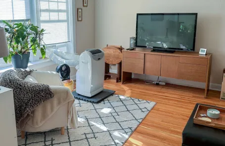 1 Bedroom Ravenswood Apartment